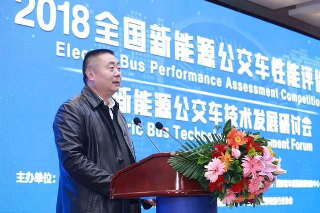 绿色出行，公交优先，打赢蓝天保卫战
