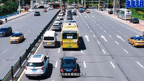 万车千云、智慧融合！宇通智能红绿灯助力城市美好出行