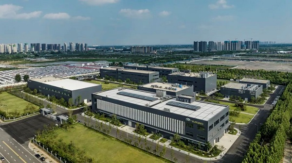 万车千云、智慧融合！宇通智能红绿灯助力城市美好出行